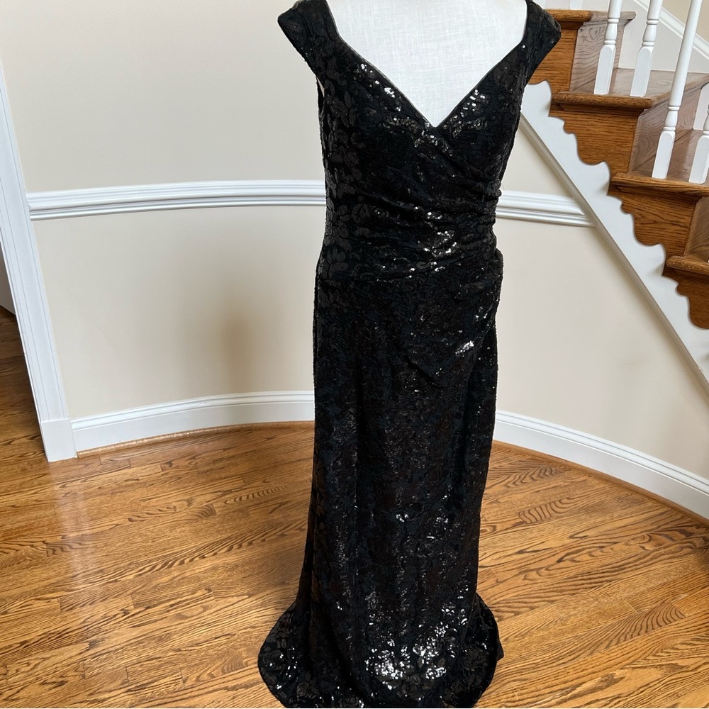 Lauren – Black Sequence Off Sholder (No Slit) – Size 12